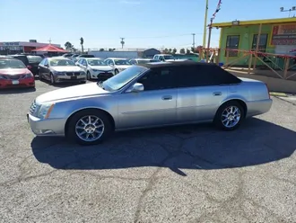 2010 Cadillac DTS photo 4