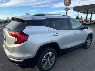 2019 GMC Terrain photo 3