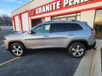 Cherokee 8