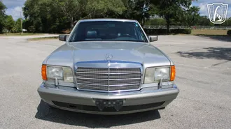 1990 Mercedes-Benz 300SE photo 6