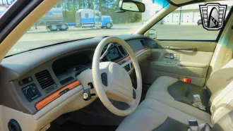 Town Car 23