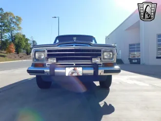 Grand Wagoneer 4