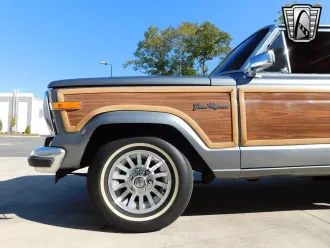 Grand Wagoneer 11