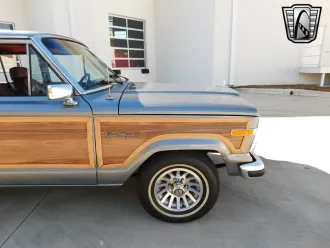 Grand Wagoneer 12
