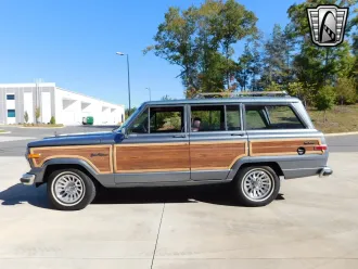 Grand Wagoneer 14