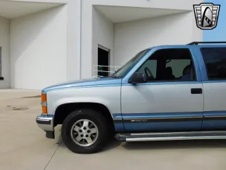 Suburban 5