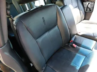 Town Car 14