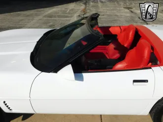 Corvette 8
