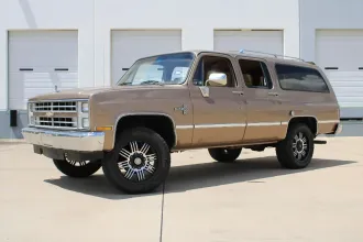 Suburban 23