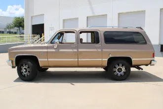 Suburban 24
