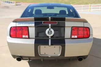 Mustang 4