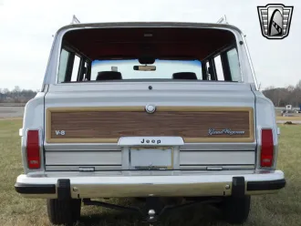 Grand Wagoneer 6