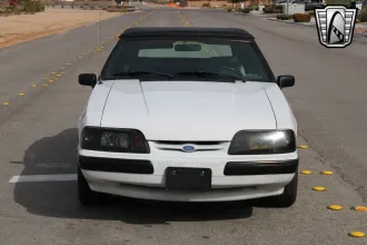 Mustang 27