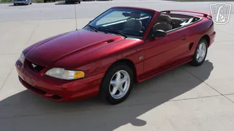 1995 Ford Mustang GT photo 3