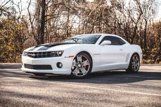 2010 Chevrolet Camaro photo 2