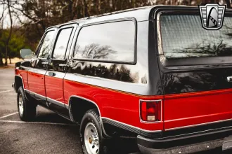 Suburban 13