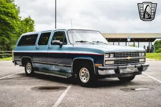 Suburban 8