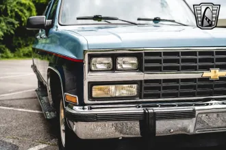 Suburban 11