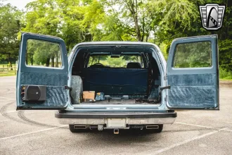 Suburban 27