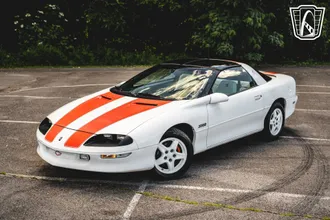 1997 Chevrolet Camaro photo 3