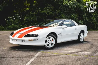 1997 Chevrolet Camaro photo 4