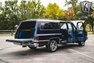 Suburban 18