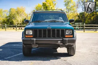 Cherokee 9
