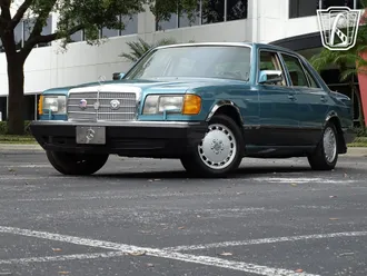 1991 Mercedes-Benz 300SE photo 2