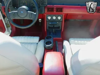 Mustang 26