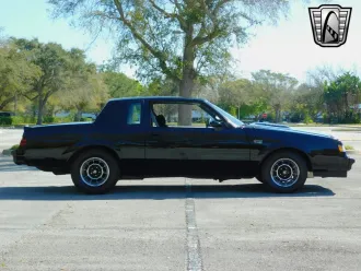 Regal 13