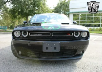 Challenger 10