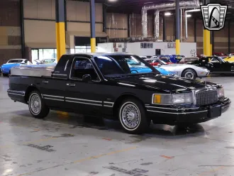 Town Car 5