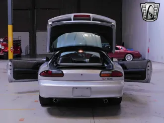 Camaro 18