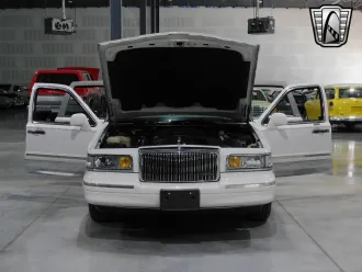 Town Car 21