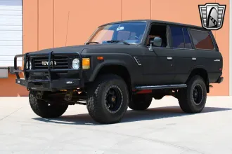 Land Cruiser 3