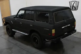 Land Cruiser 9