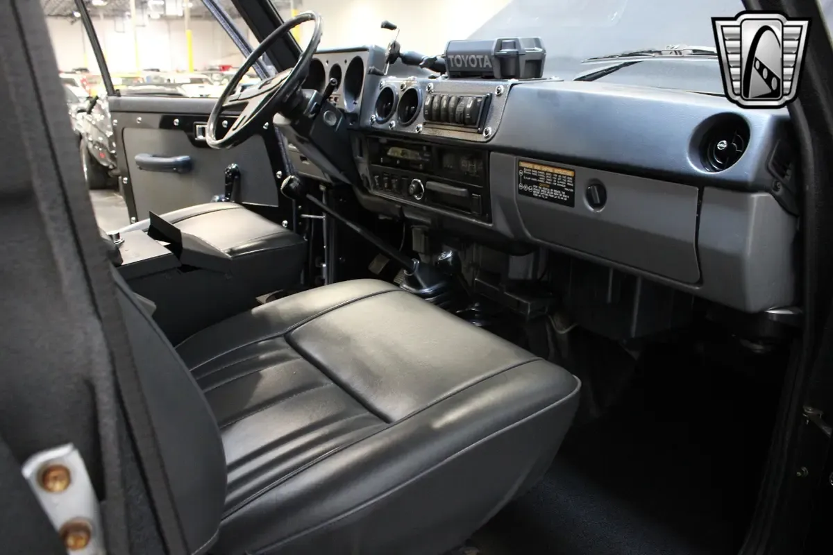 Carousel Image 24