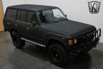 Land Cruiser 25