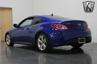 Genesis Coupe 17