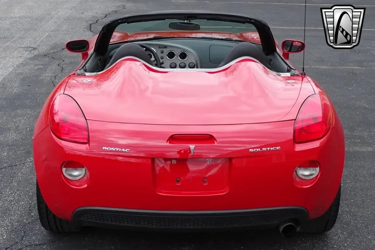 Carousel Image 4