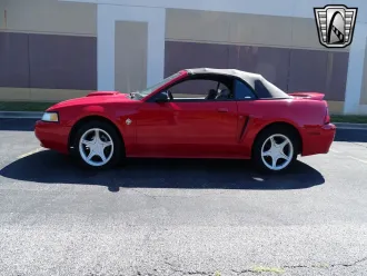 Mustang 4