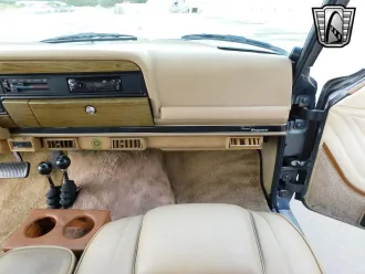Grand Wagoneer 21