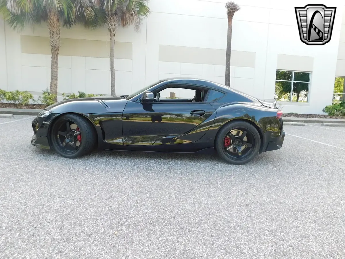 Carousel Image 5