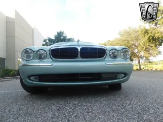 XJ 23