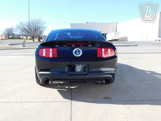 2012 Ford Mustang photo 4