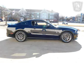 2012 Ford Mustang photo 6