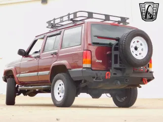 Cherokee 6