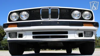 1993 BMW 325i photo 5