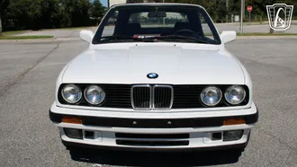 1993 BMW 325i photo 6