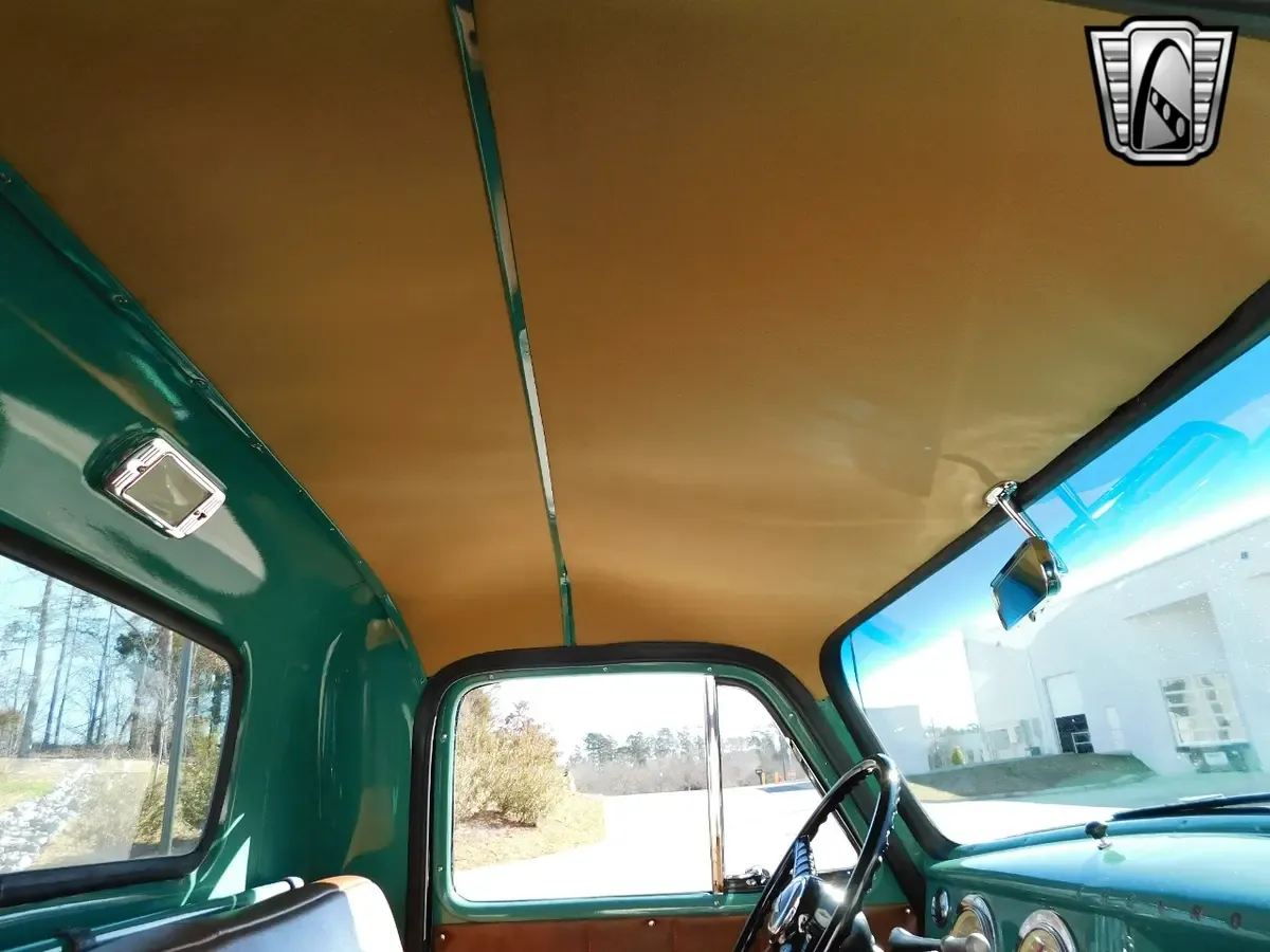 Carousel Image 27